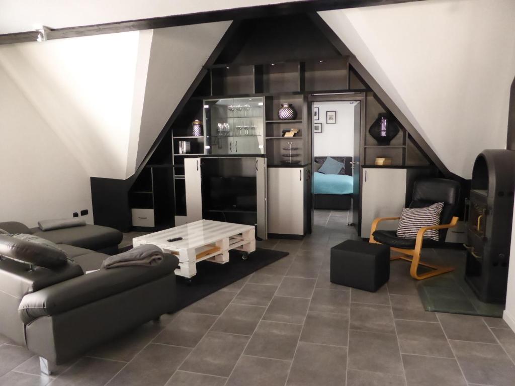 CityStudiosTreysa room 3